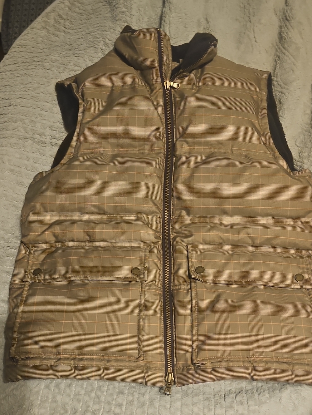 Tommy Hilfiger Vest Small  Women's Tan Plaid Quilted Plaid Ski Cozy Fur Lined